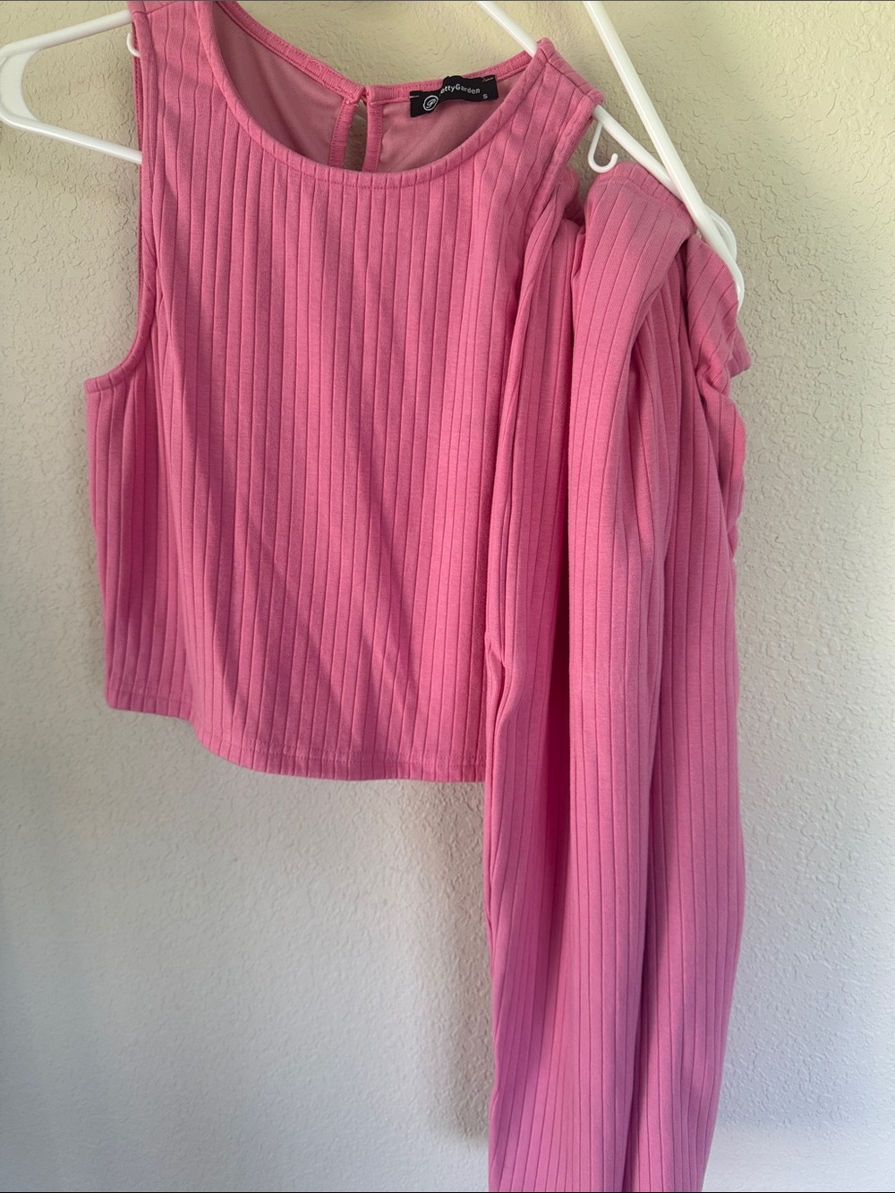 Ribbed Sleeveless Crop Top in Pink by Paper Heart